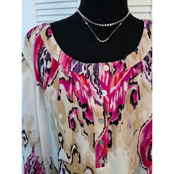 Chicos Blouse Women's L (2) Floral Boho Chic Tunic Top Flowy Flounce Satiny Pink - Picture 2 of 11